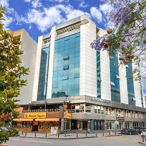 Ismira Otel